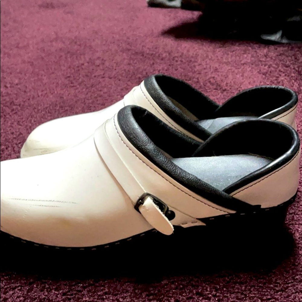 C&C clogs